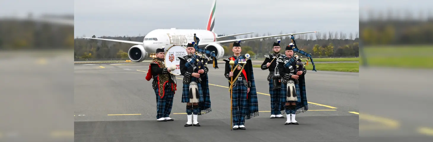 Image of the Royal Edinburgh Tattoo welcoming the Emirate flight to Edinburgh